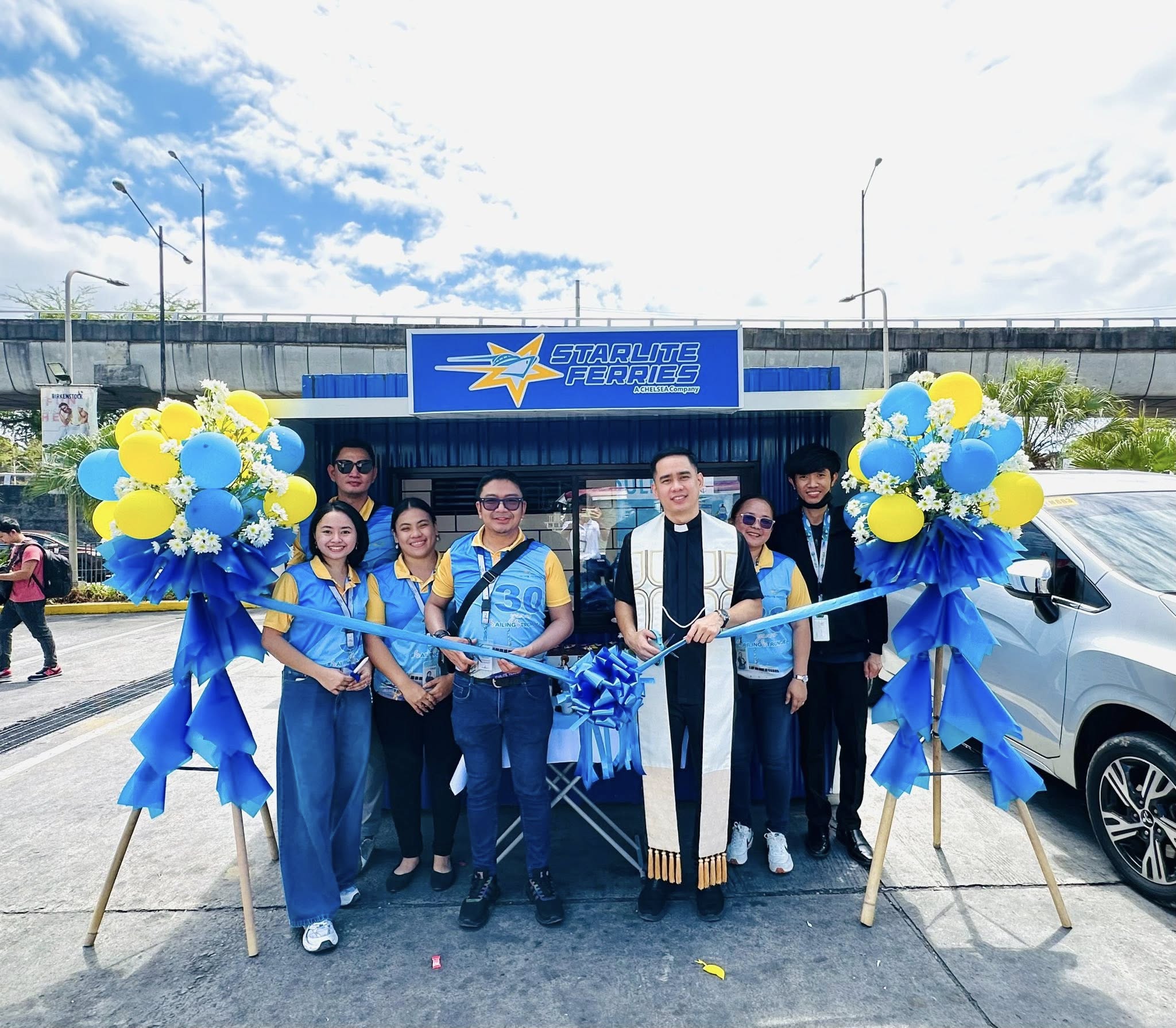 Starlite Ferries Outlets